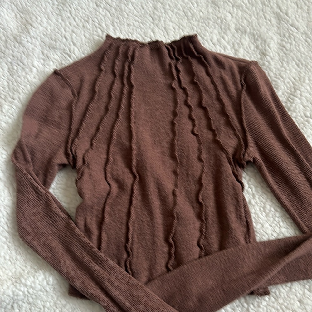 UO brown seamed long sleeve